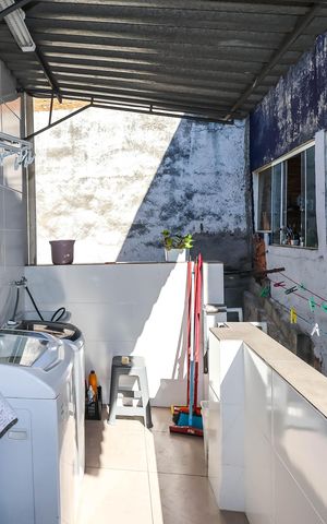 Casa à venda com 160m², 3 quartos e 1 vagaÁrea de serviço - Casa 66
