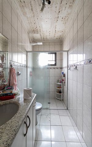 Casa à venda com 537m², 2 quartos e 8 vagas Casa à venda com 537m², 2 quartos e 8 vagasBanheiro
