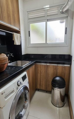 Apartamento para alugar com 190m², 3 quartos e 2 vagas Apartamento para alugar com 190m², 3 quartos e 2 vagasÁrea de serviço