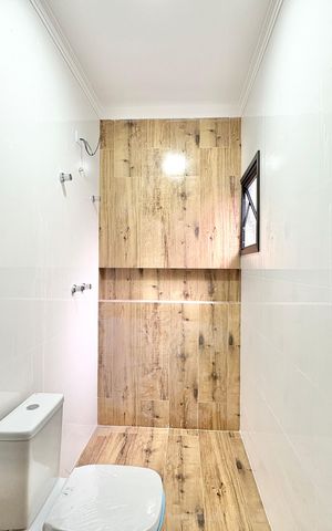 Casa à venda com 140m², 3 quartos e 2 vagas Casa à venda com 140m², 3 quartos e 2 vagasBanheiro da Suíte