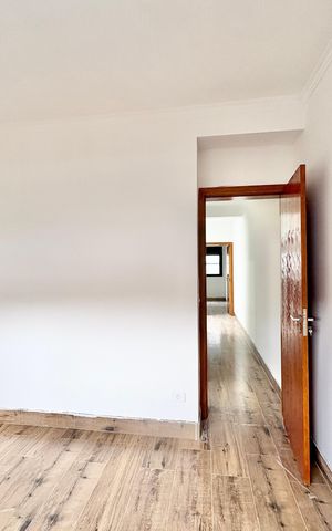 Casa à venda com 140m², 3 quartos e 2 vagas Casa à venda com 140m², 3 quartos e 2 vagasQuarto 2