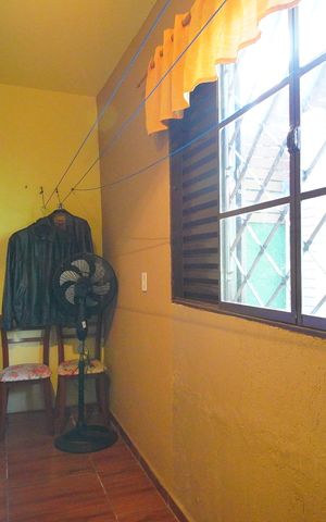 Casa à venda com 255m², 3 quartos e 11 vagasQuarto de Serviço