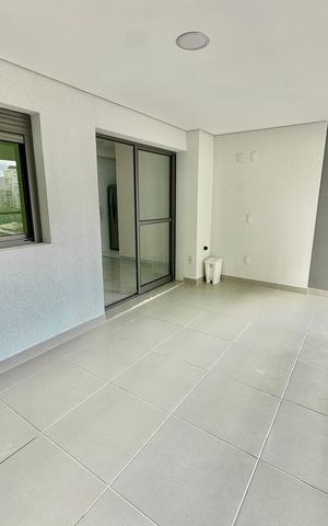 Apartamento para alugar com 60m², 1 quarto e 1 vagaVaranda