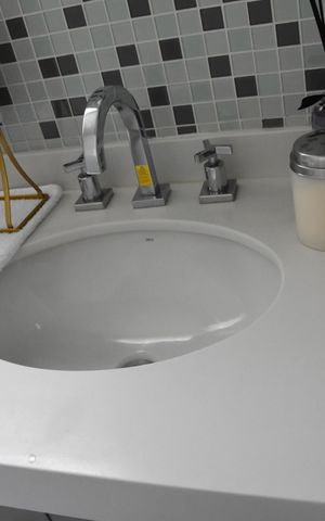Apartamento à venda com 229m², 3 quartos e 4 vagas Apartamento à venda com 229m², 3 quartos e 4 vagasbanheiro da suite 1