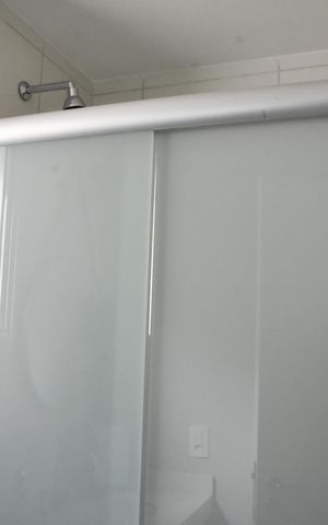 Apartamento à venda com 229m², 3 quartos e 4 vagas Apartamento à venda com 229m², 3 quartos e 4 vagasbanheiro da sala de tv
