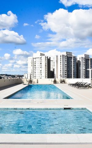 Apartamento à venda com 229m², 3 quartos e 4 vagas Apartamento à venda com 229m², 3 quartos e 4 vagasárea comum piscina climatizada
