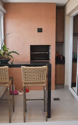 Apartamento à venda com 229m², 3 quartos e 4 vagas Apartamento à venda com 229m², 3 quartos e 4 vagaschurrasqueira