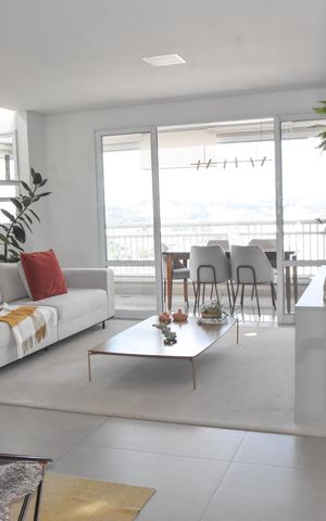 Apartamento à venda com 229m², 3 quartos e 4 vagas Apartamento à venda com 229m², 3 quartos e 4 vagasSala