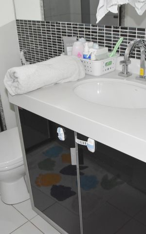 Apartamento à venda com 229m², 3 quartos e 4 vagas Apartamento à venda com 229m², 3 quartos e 4 vagasbanheiro suite 2