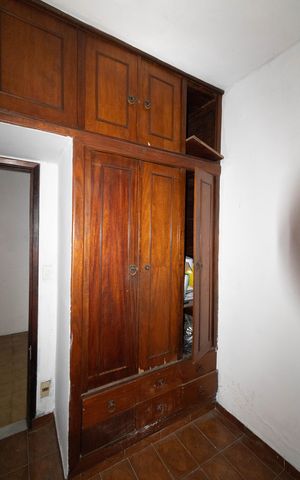 Casa para alugar com 150m², 4 quartos e 2 vagas Casa para alugar com 150m², 4 quartos e 2 vagasDespensa