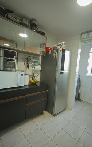 Apartamento à venda com 54m², 2 quartos e 2 vagasCozinha 