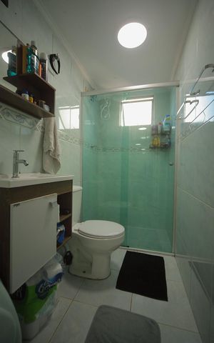Apartamento à venda com 54m², 2 quartos e 2 vagasBanheiro 