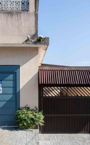 Casa à venda com 442m², 4 quartos e 6 vagasFachada