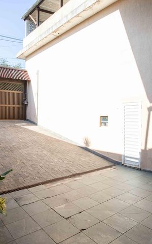 Casa à venda com 442m², 4 quartos e 6 vagasGaragem