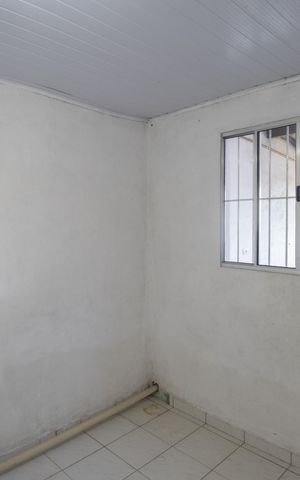 Casa à venda com 55m², 5 quartos e 1 vagaQuarto 3