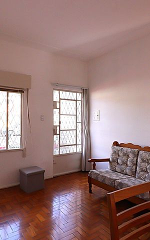 Casa à venda com 220m², 4 quartos e 1 vagaSala 1