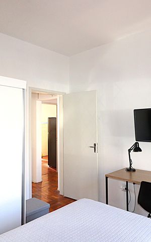 Casa à venda com 220m², 4 quartos e 1 vagaQuarto 1