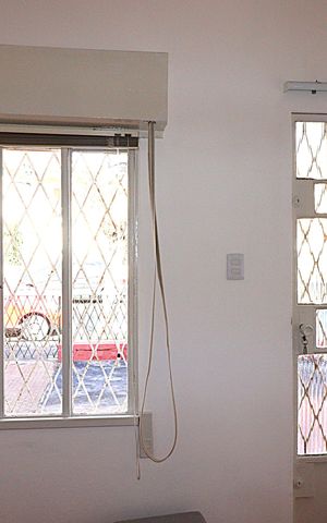 Casa à venda com 220m², 4 quartos e 1 vagaJanela da Sala 1