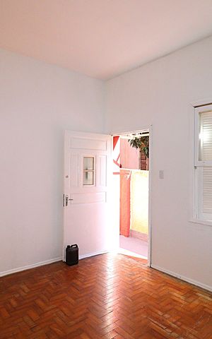 Casa à venda com 220m², 4 quartos e 1 vagaSala 2