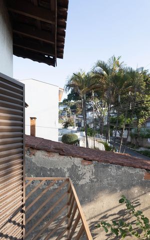 Casa à venda com 300m², 7 quartos e 5 vagas Casa à venda com 300m², 7 quartos e 5 vagasVaranda