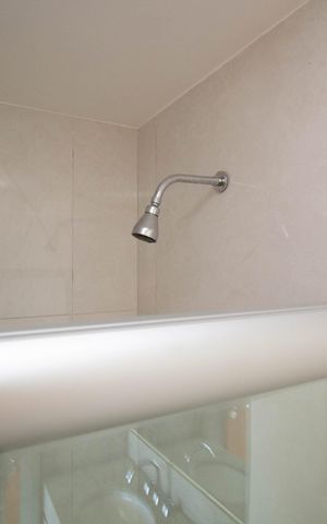 Apartamento para alugar com 38m², 1 quarto e 1 vaga Apartamento para alugar com 38m², 1 quarto e 1 vagaBanheiro da Suíte