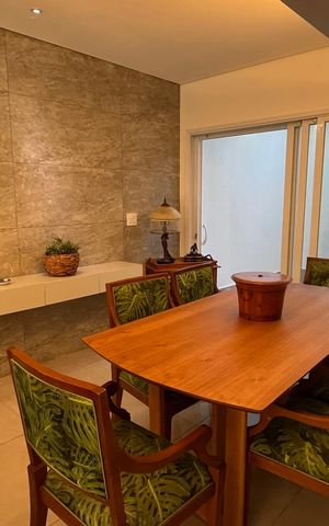 Casa de condomínio à venda com 245m², 3 quartos e 2 vagas