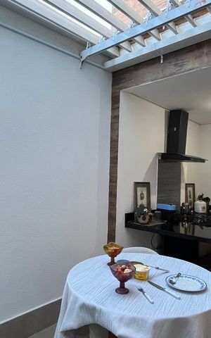 Casa de condomínio à venda com 245m², 3 quartos e 2 vagas