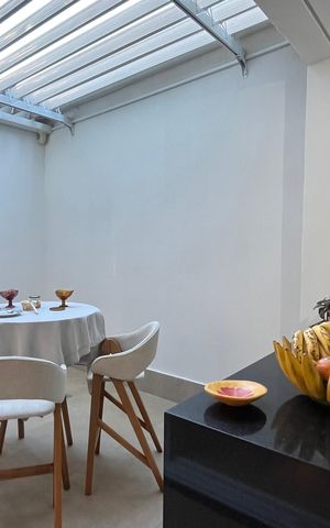 Casa de condomínio à venda com 245m², 3 quartos e 2 vagas