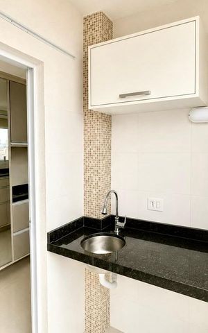 Apartamento à venda com 107m², 2 quartos e 1 vaga Apartamento à venda com 107m², 2 quartos e 1 vagaVaranda