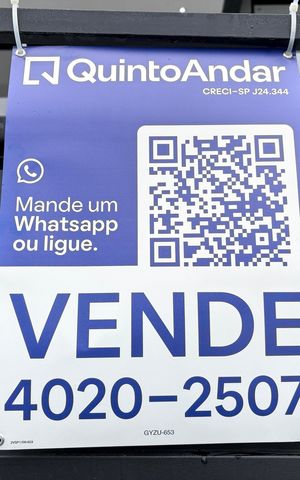 Casa à venda com 140m², 3 quartos e 2 vagas Casa à venda com 140m², 3 quartos e 2 vagasPlaca