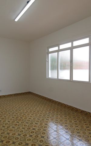 Casa para alugar com 320m², 5 quartos e 5 vagasQuarto Edícula 1