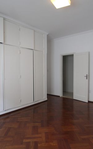 Casa para alugar com 320m², 5 quartos e 5 vagasQuarto 3 - Suíte