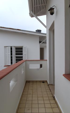 Casa para alugar com 320m², 5 quartos e 5 vagasVaranda