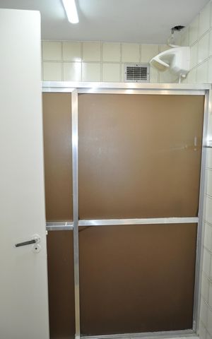 Apartamento à venda com 130m², 2 quartos e 1 vagaBanheiro social