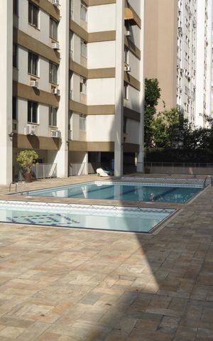 Apartamento à venda com 130m², 2 quartos e 1 vagaÁrea comum