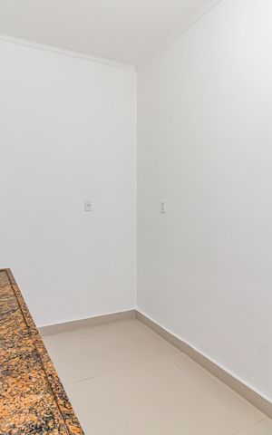 Casa para alugar com 250m², 1 quarto e 4 vagas Casa para alugar com 250m², 1 quarto e 4 vagasCozinha