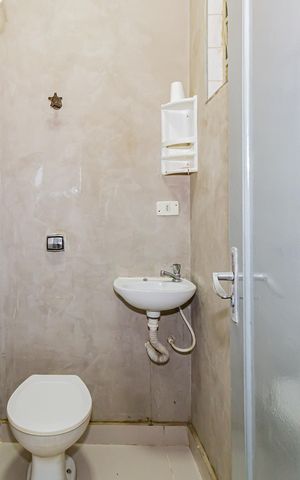 Casa para alugar com 250m², 1 quarto e 4 vagas Casa para alugar com 250m², 1 quarto e 4 vagasBanheiro da Suíte