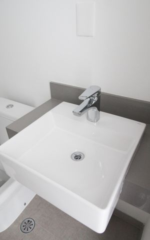 Apartamento à venda com 137m², 2 quartos e 2 vagasBanheiro da Suíte 2 