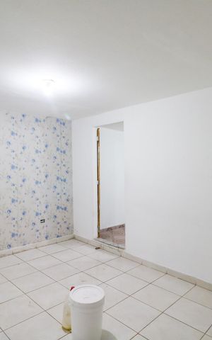 Casa para alugar com 80m², 2 quartos e sem vaga Casa para alugar com 80m², 2 quartos e sem vagaSala
