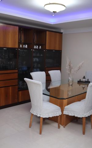 Apartamento à venda com 184m², 4 quartos e 2 vagasSALA