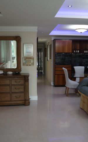 Apartamento à venda com 184m², 4 quartos e 2 vagasSALA