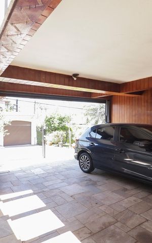 Casa para alugar com 440m², 4 quartos e 2 vagas Casa para alugar com 440m², 4 quartos e 2 vagasGaragem