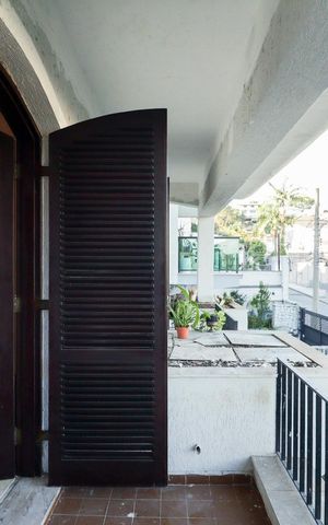 Casa para alugar com 440m², 4 quartos e 2 vagas Casa para alugar com 440m², 4 quartos e 2 vagasVaranda da Suíte 2