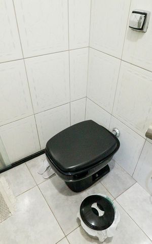 Casa para alugar com 440m², 4 quartos e 2 vagas Casa para alugar com 440m², 4 quartos e 2 vagasBanheiro da Suíte 3