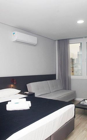 Studio à venda com 30m², 1 quarto e sem vagaStudio - Sala / Quarto