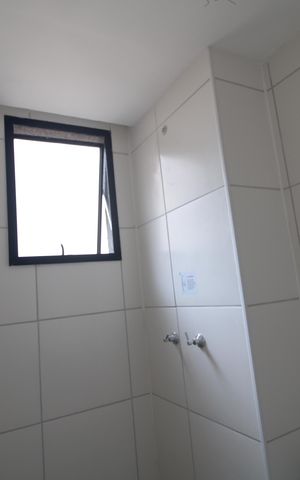 Apartamento à venda com 50m², 2 quartos e 1 vagaBanheiro da suíte