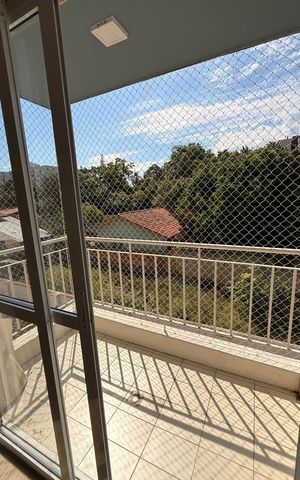 Apartamento à venda com 42m², 1 quarto e sem vaga Apartamento à venda com 42m², 1 quarto e sem vagaVaranda
