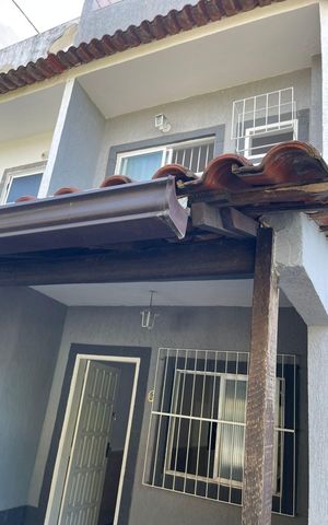 Casa de condomínio à venda com 100m², 2 quartos e sem vaga