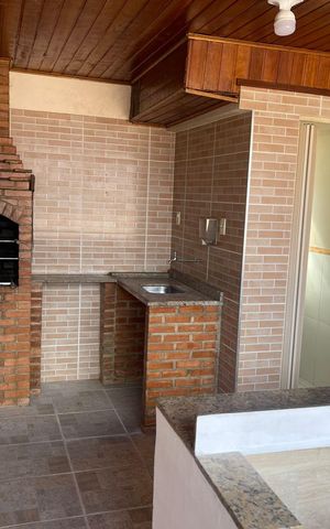Casa de condomínio à venda com 100m², 2 quartos e sem vaga