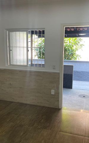Casa de condomínio à venda com 100m², 2 quartos e sem vaga